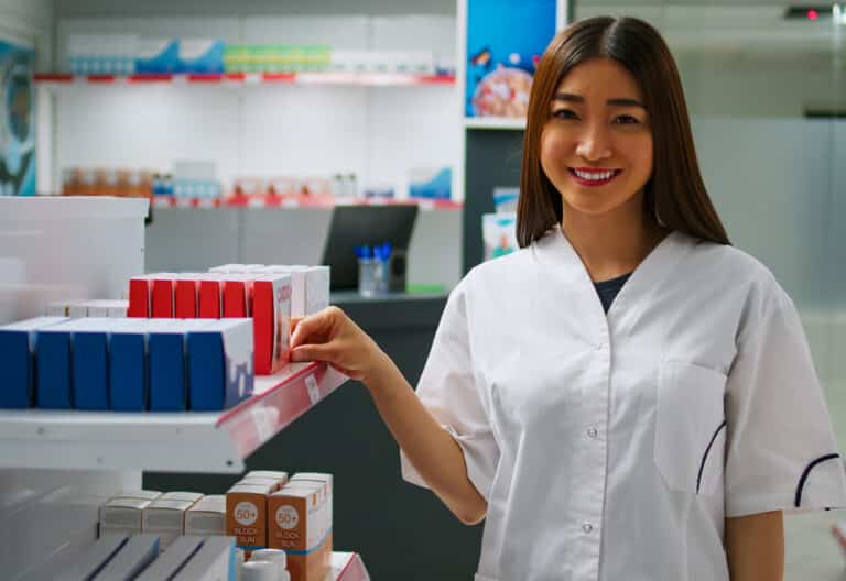 pharmacy technician schools