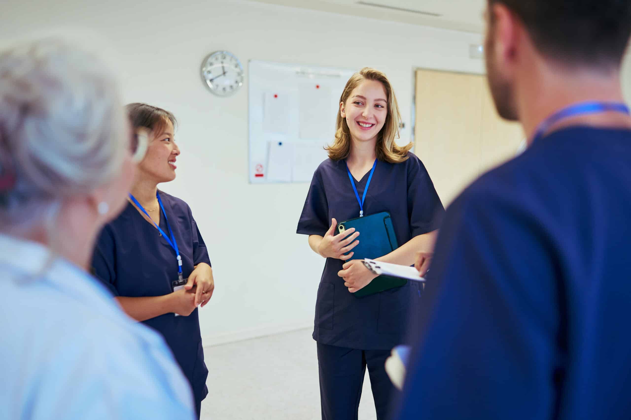 Medical Assistant School – See This Before Enrolling