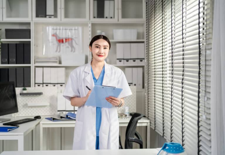 How To Become a Certified Medical Assistant